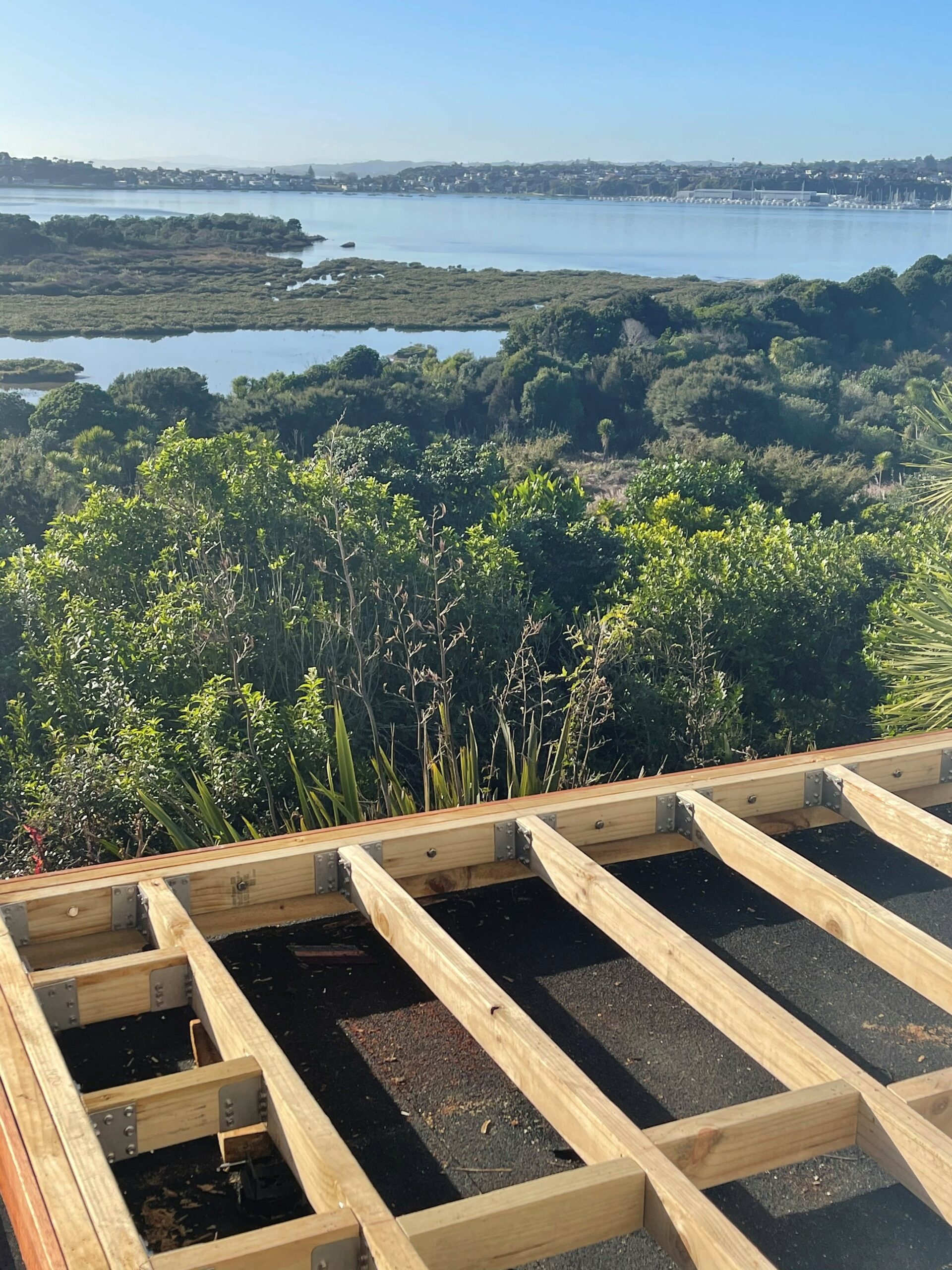 California - Floating Timber Deck + Balustrade